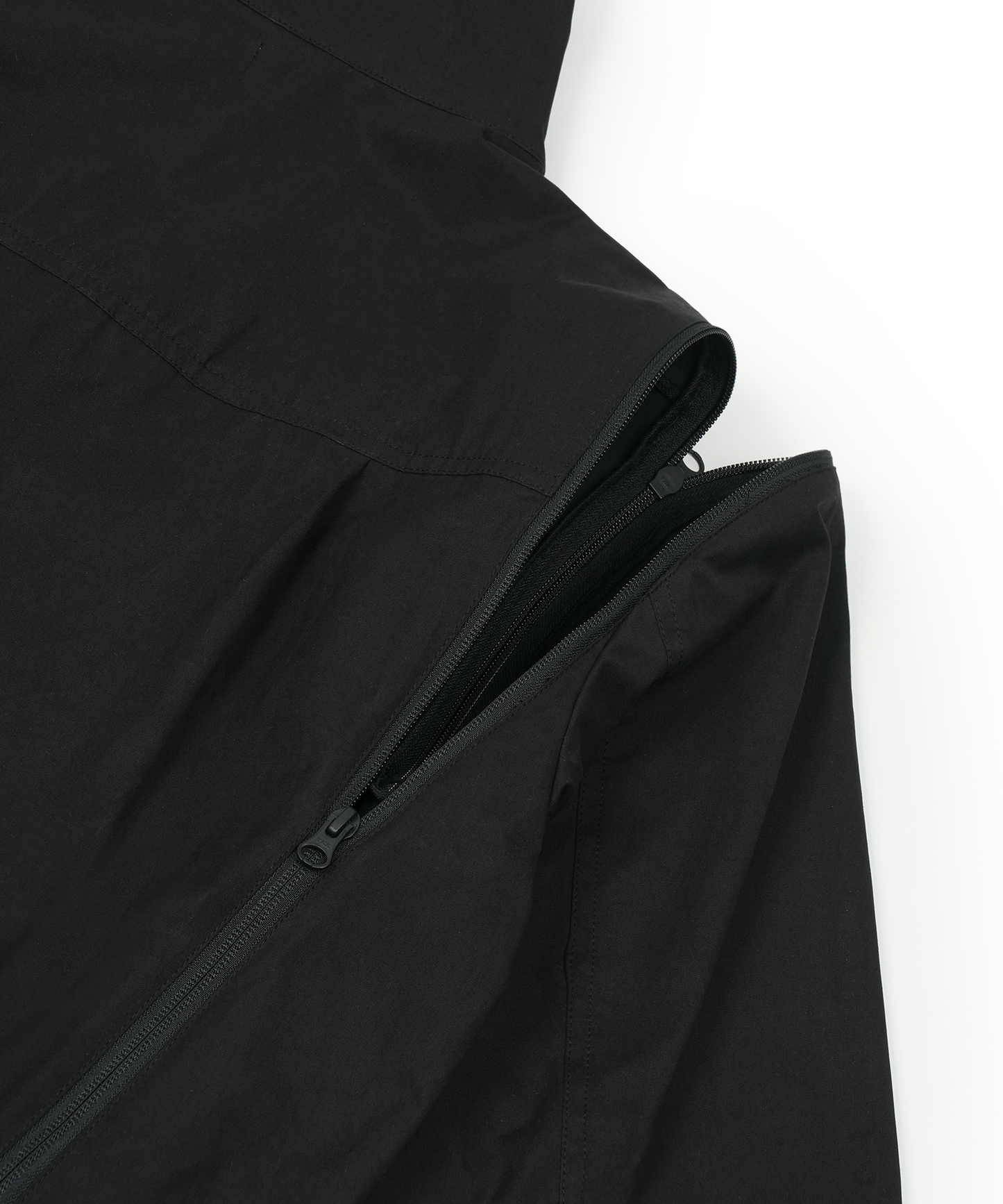 INTRA-SUIT
