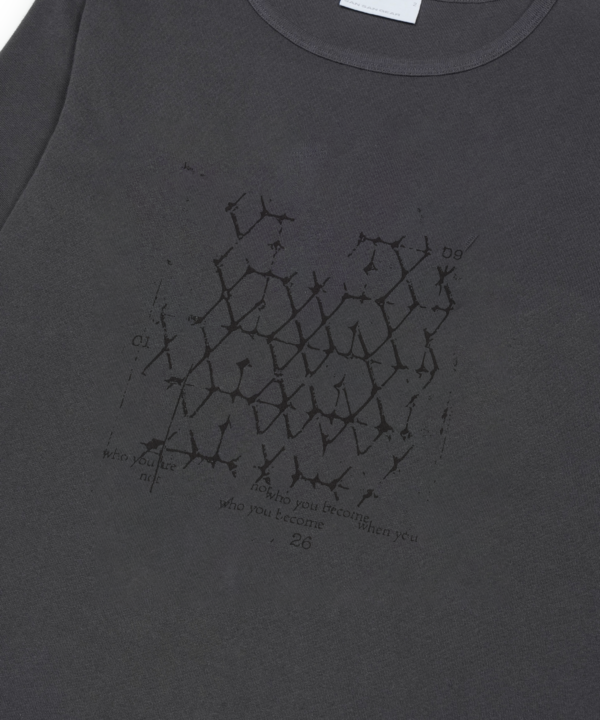 LATTICE T-SHIRT