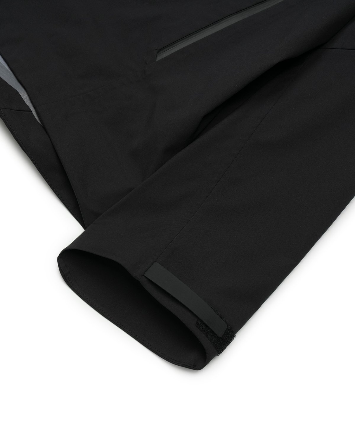 INUA SHELL JACKET