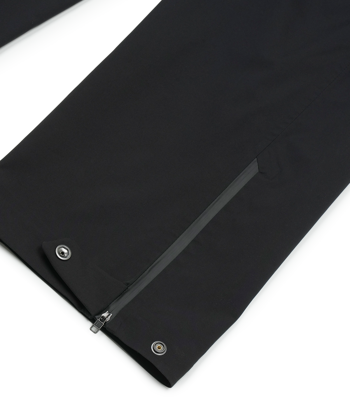 INUA SHELL PANTS